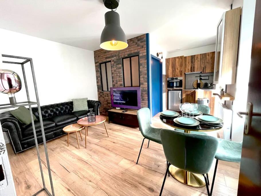 פאו Le Charly - Magnifique Appartement Hypercentre מראה חיצוני תמונה